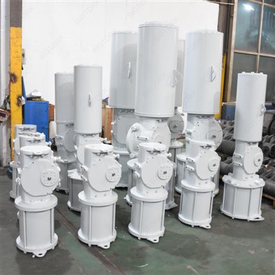 Пневматичний моментний привід